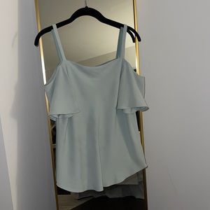 Beautiful top size small